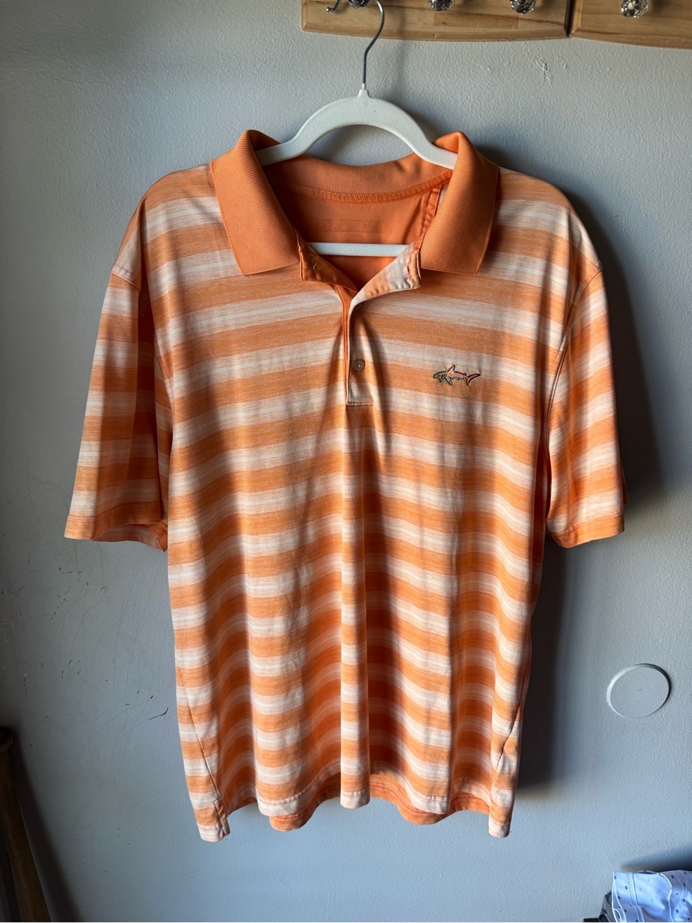 Greg Norman Mens XL Golf Polo Shirt Orange White Heathered Stripe Shark Logo